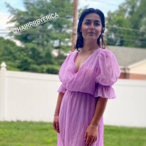 Meet your Posher, Natyra - Picture 1 of 1